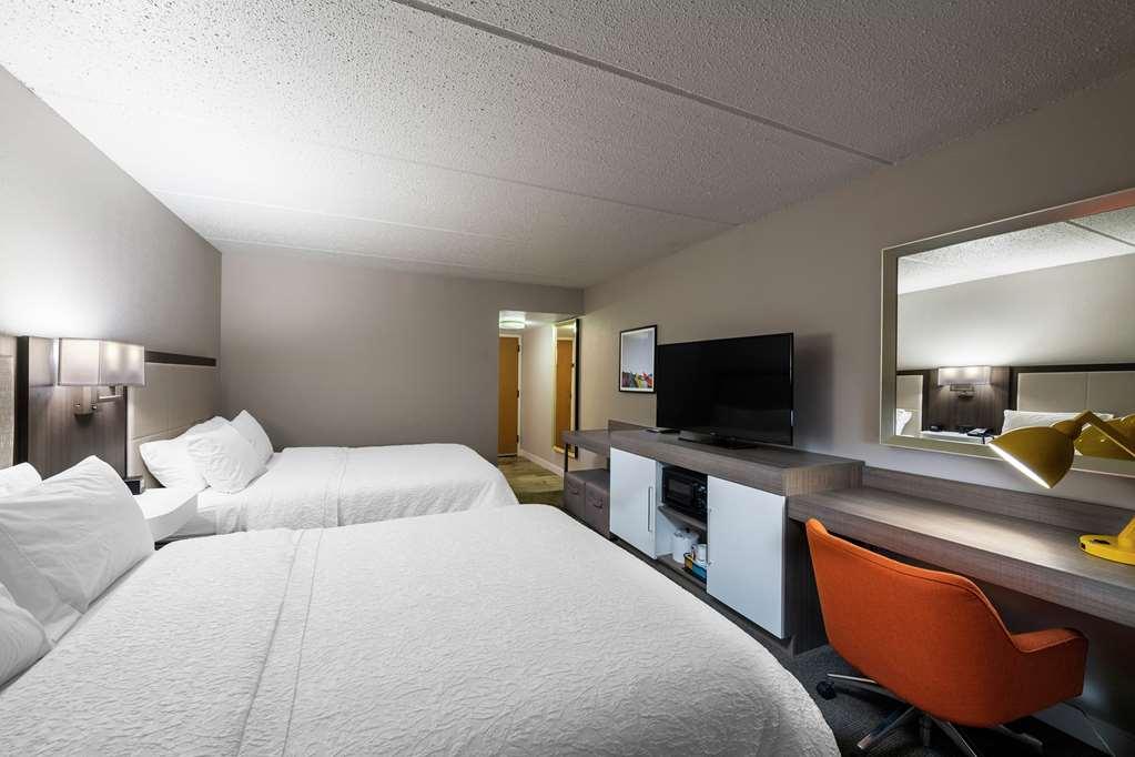 Hampton Inn Гейнсвилл Номер фото